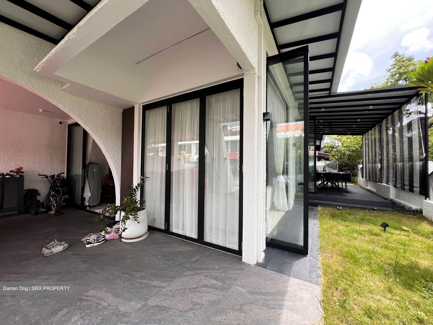 Eastwood Gardens (D15), Terrace #515636861